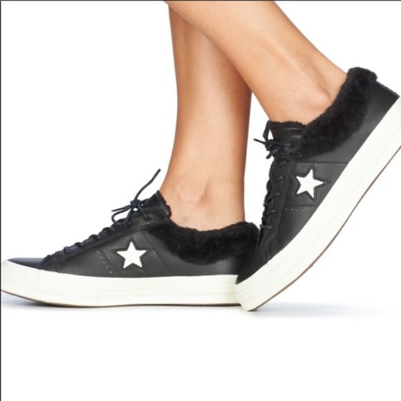Converse One Star Ox Sneakers Street Warmer Leather Faux Fur Black Size 6.5 NEW - Picture 1 of 8